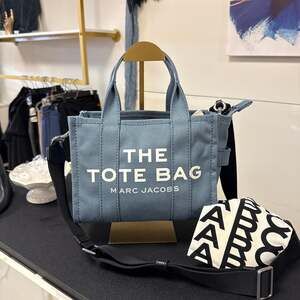 Marc Jacobs Small Traveler Canvas Tote Bag in Blue Shadow